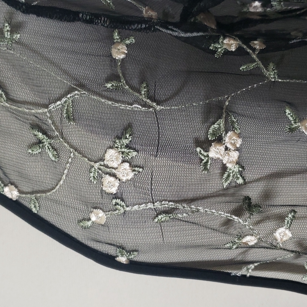 BOOHOO Floral Embroidered Black Mesh Fairy WhimsyGoth Kimono - Picture 9 of 12